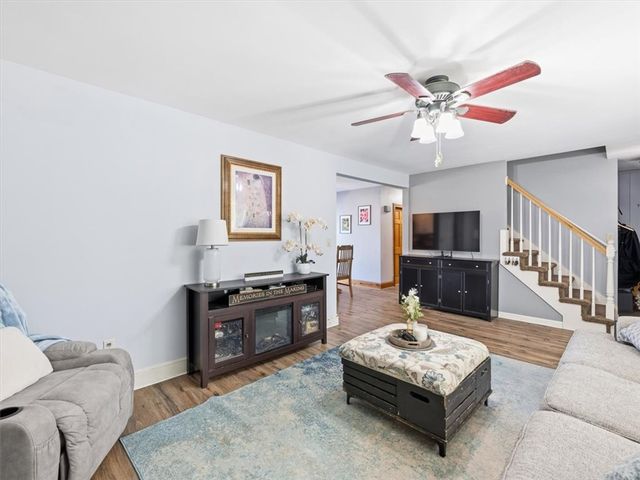 130 Winslow Avenue, Somerset, MA 02726