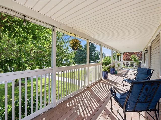 130 Winslow Avenue, Somerset, MA 02726