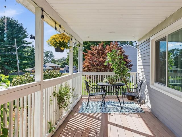 130 Winslow Avenue, Somerset, MA 02726