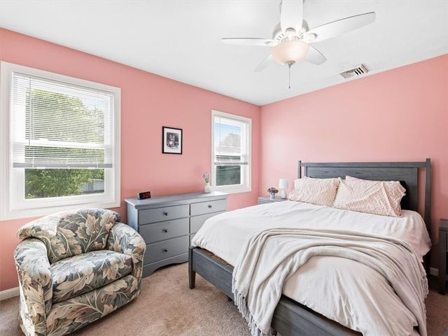 130 Winslow Avenue, Somerset, MA 02726