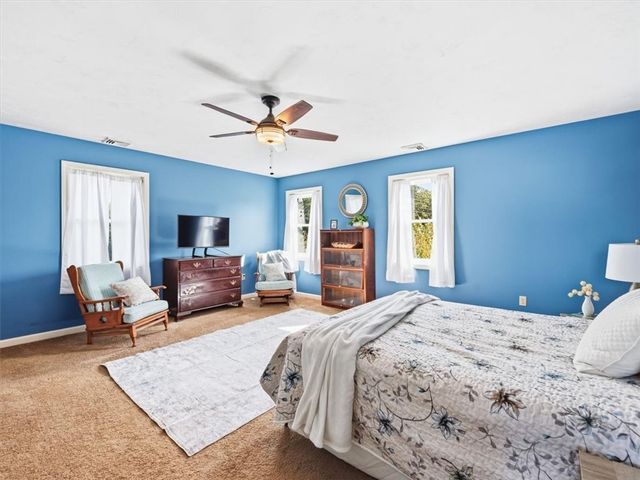 130 Winslow Avenue, Somerset, MA 02726