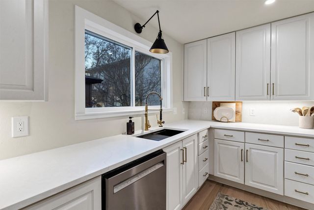 5300 Comanche Vista Trail, De Cordova, TX 76049