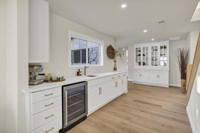 5300 Comanche Vista Trail, De Cordova, TX 76049