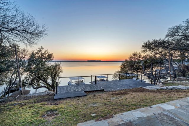 5300 Comanche Vista Trail, De Cordova, TX 76049