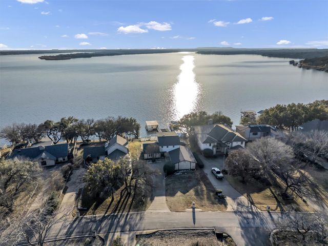 5300 Comanche Vista Trail, De Cordova, TX 76049