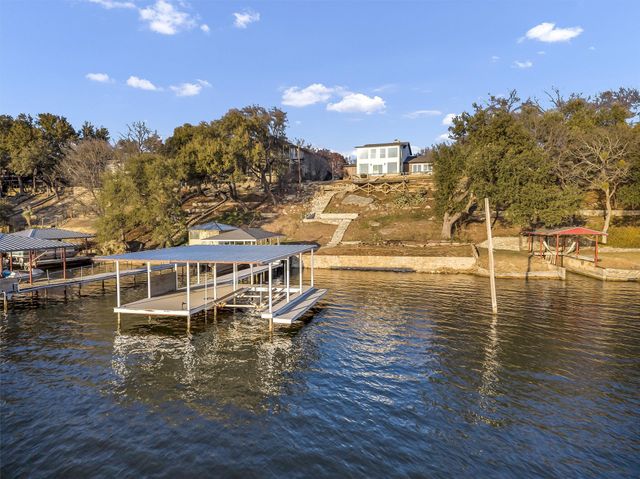 5300 Comanche Vista Trail, De Cordova, TX 76049