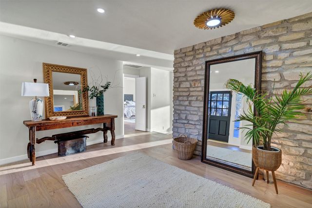 5300 Comanche Vista Trail, De Cordova, TX 76049