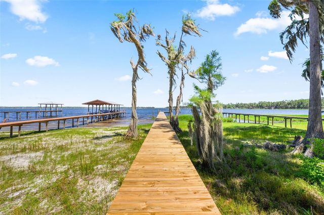 12525 NE 204TH TERRACE, Waldo, FL 32694