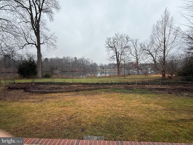 448 LAKE AVE, Pitman, NJ 08071