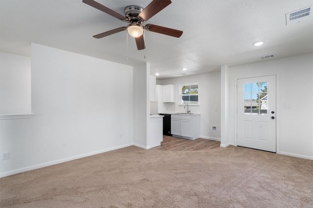 2002 2nd ST 402, Taylor, TX 76574