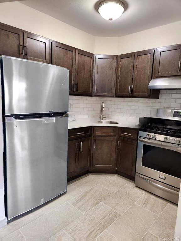 9711 N Conduit Avenue 2C, Ozone Park, NY 11417 — photo 5