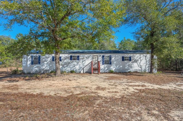 4451 Goldfinch Way, Crestview, FL 32539