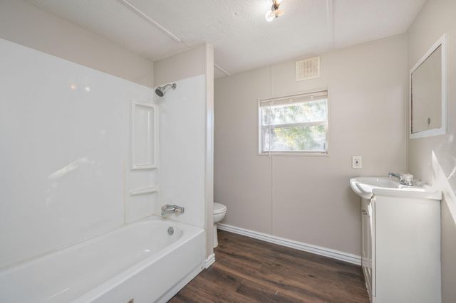 4451 Goldfinch Way, Crestview, FL 32539