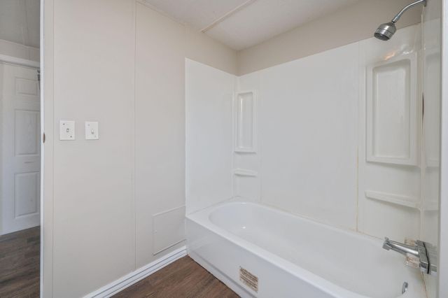 4451 Goldfinch Way, Crestview, FL 32539