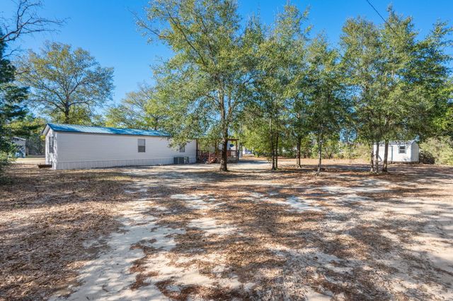 4451 Goldfinch Way, Crestview, FL 32539