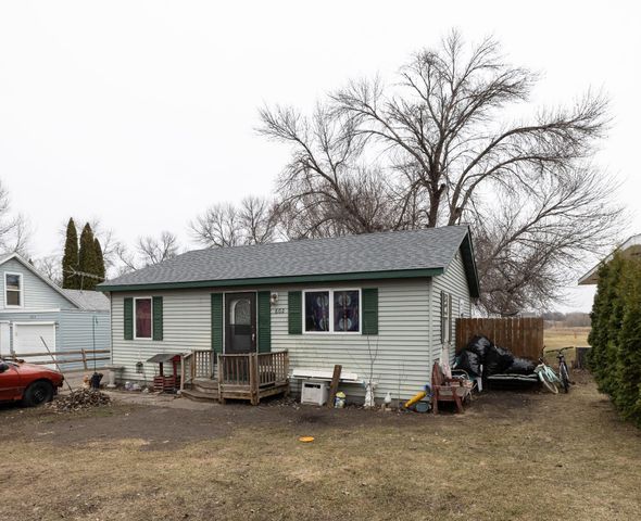 602 1st Street, Hawley, MN 56549
