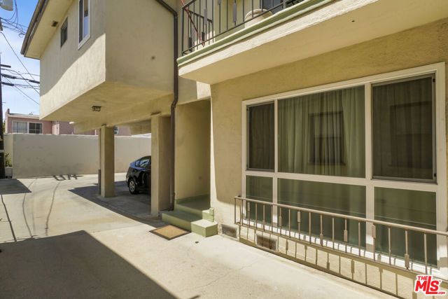 1217 S Orange Grove Avenue, Los Angeles, CA 90019