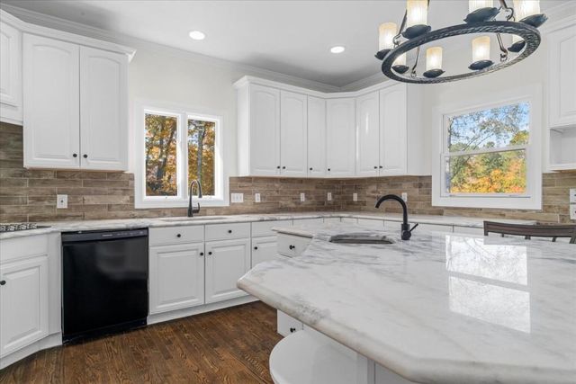 4814 MIRROR LAKE Drive, Powder Springs, GA 30127