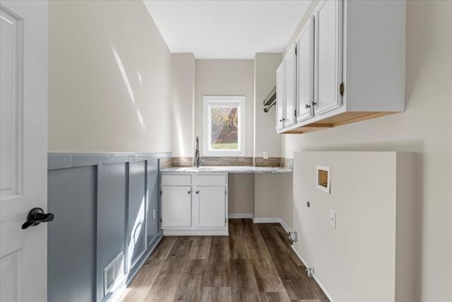 4814 MIRROR LAKE Drive, Powder Springs, GA 30127