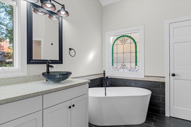 4814 MIRROR LAKE Drive, Powder Springs, GA 30127