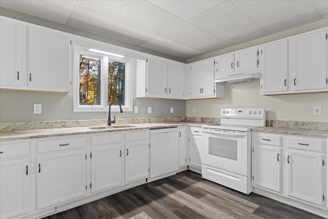 4814 MIRROR LAKE Drive, Powder Springs, GA 30127