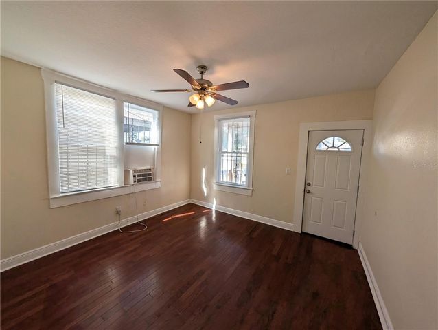 2904 W CHESTNUT STREET 4, Tampa, FL 33607