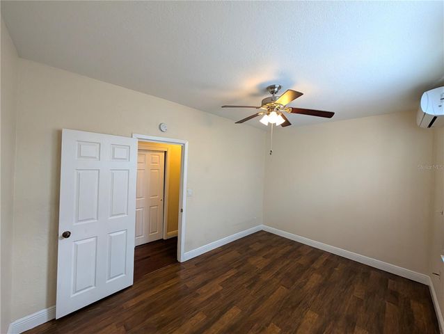 2904 W CHESTNUT STREET 4, Tampa, FL 33607