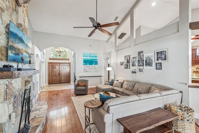 726 S LAKE CLAIRE CIRCLE, Oviedo, FL 32765