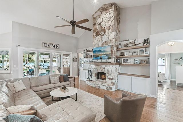 726 S LAKE CLAIRE CIRCLE, Oviedo, FL 32765