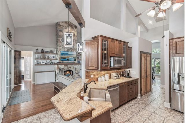 726 S LAKE CLAIRE CIRCLE, Oviedo, FL 32765