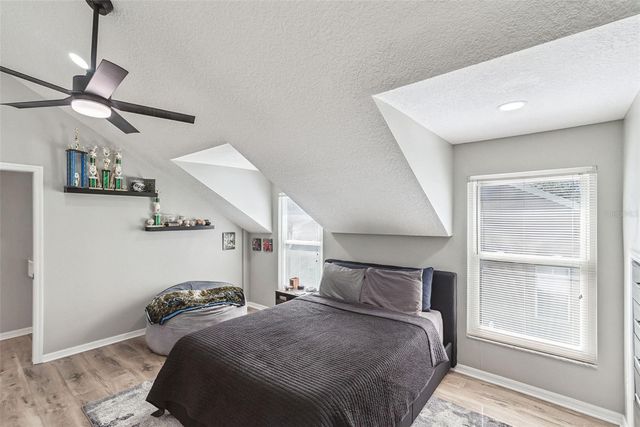 726 S LAKE CLAIRE CIRCLE, Oviedo, FL 32765