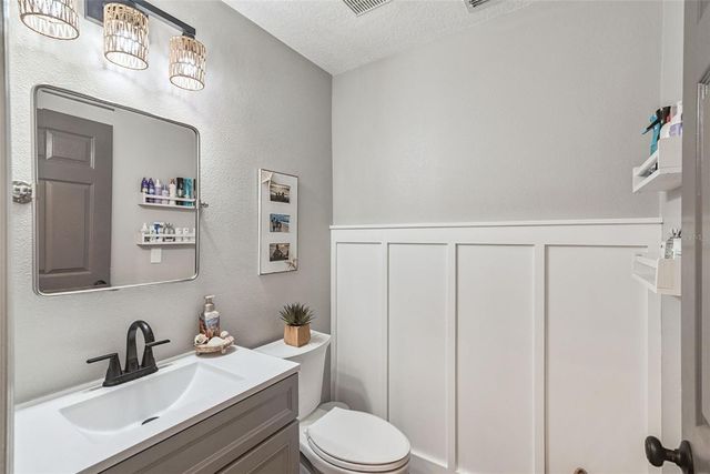 726 S LAKE CLAIRE CIRCLE, Oviedo, FL 32765