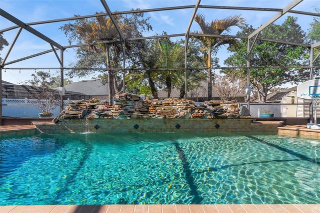 726 S LAKE CLAIRE CIRCLE, Oviedo, FL 32765