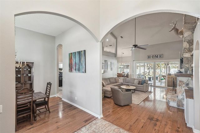 726 S LAKE CLAIRE CIRCLE, Oviedo, FL 32765