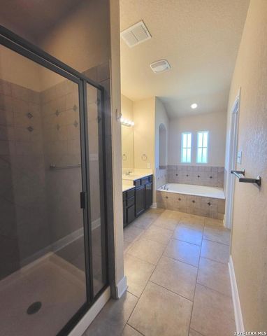 23831 Stately Oaks, San Antonio, TX 78260