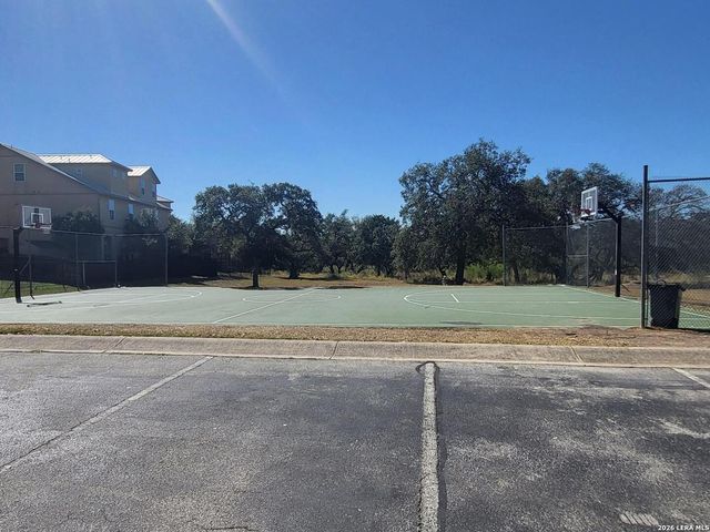 23831 Stately Oaks, San Antonio, TX 78260