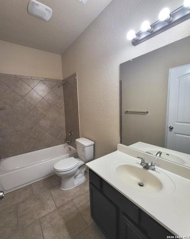 23831 Stately Oaks, San Antonio, TX 78260