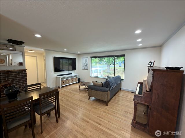 826 N Beech Street, Port Angeles, WA 98362