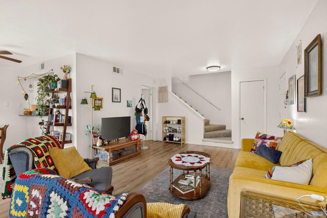 2613 Ektom DR C, Austin, TX 78745