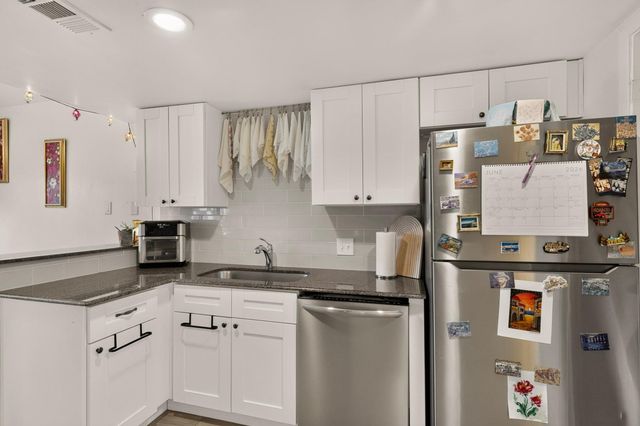 2613 Ektom DR C, Austin, TX 78745