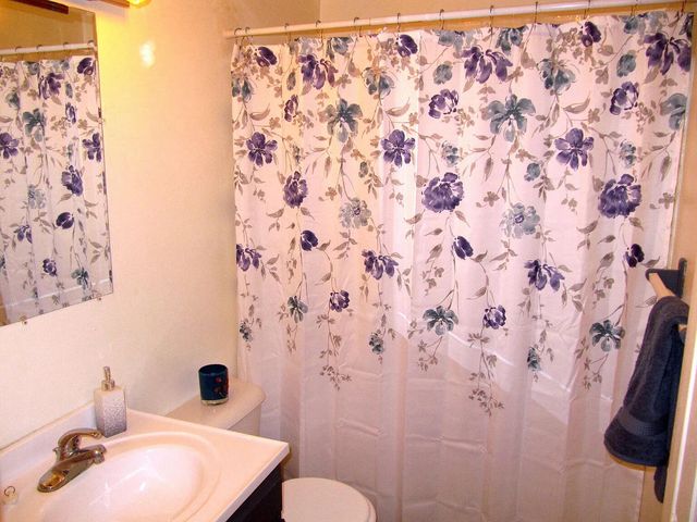 1021 Avondale Circle, Kalamazoo Twp, MI 49048