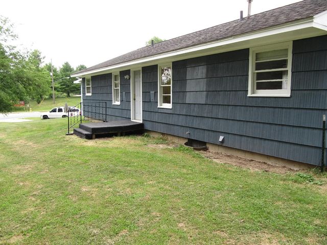 1021 Avondale Circle, Kalamazoo Twp, MI 49048