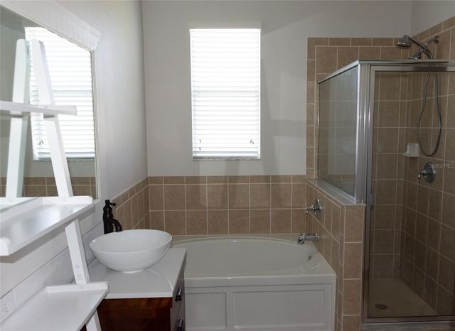 2504 LADOGA DRIVE, Lakeland, FL 33805