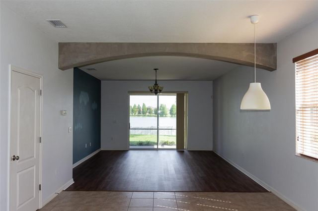 2504 LADOGA DRIVE, Lakeland, FL 33805