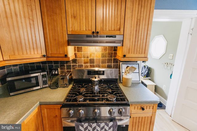 429 MAPLE ST, Jenkintown, PA 19046