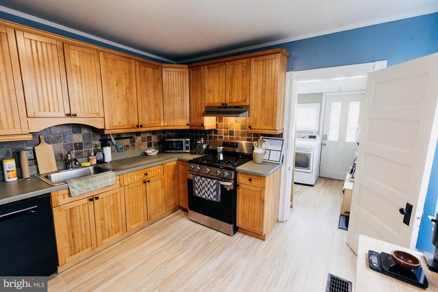 429 MAPLE ST, Jenkintown, PA 19046