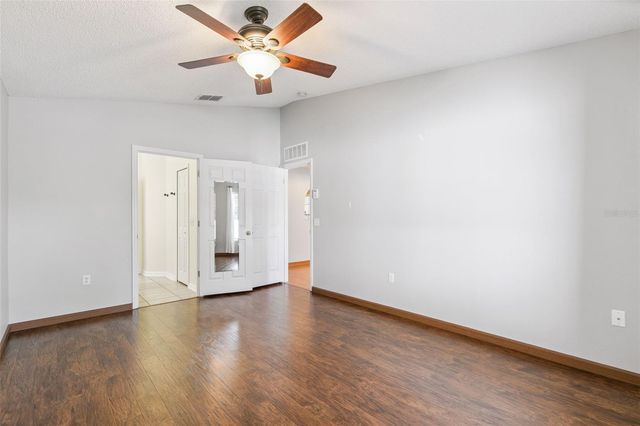 5230 SILVER THISTLE LANE, St Cloud, FL 34772