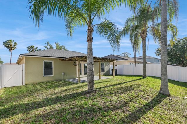 5230 SILVER THISTLE LANE, St Cloud, FL 34772