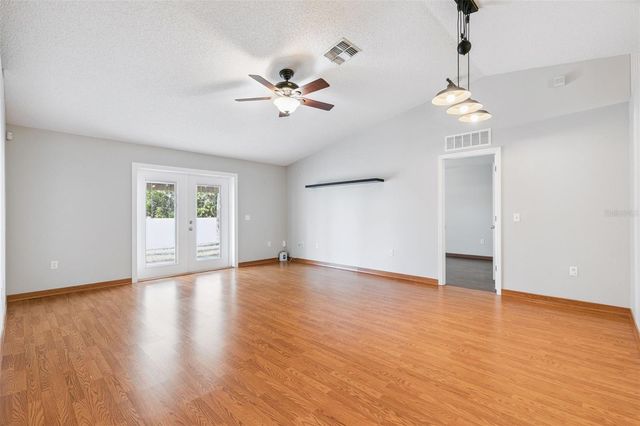 5230 SILVER THISTLE LANE, St Cloud, FL 34772