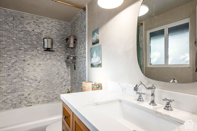 2727 ONEIDA LN, Provo, UT 84604